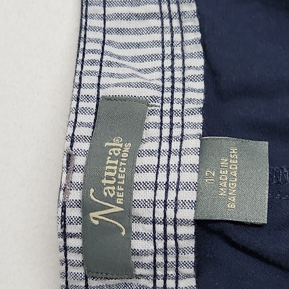 Natural Reflections twill shorts navy 12 - Picture 3 of 8